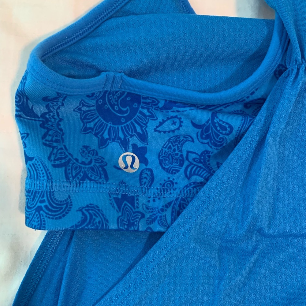 Lulu Lemon workout top
